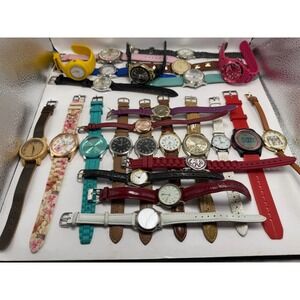 Unbranded Womens Watches Lot Of 25 For Parts Or Repair